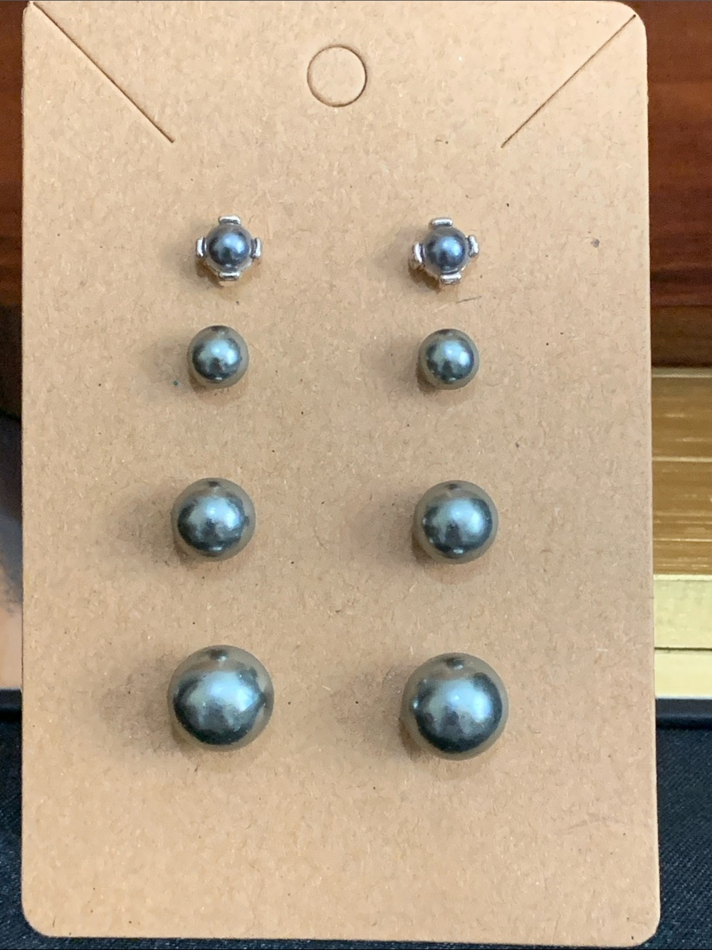 4 pairs of gray faux pearl stud earrings